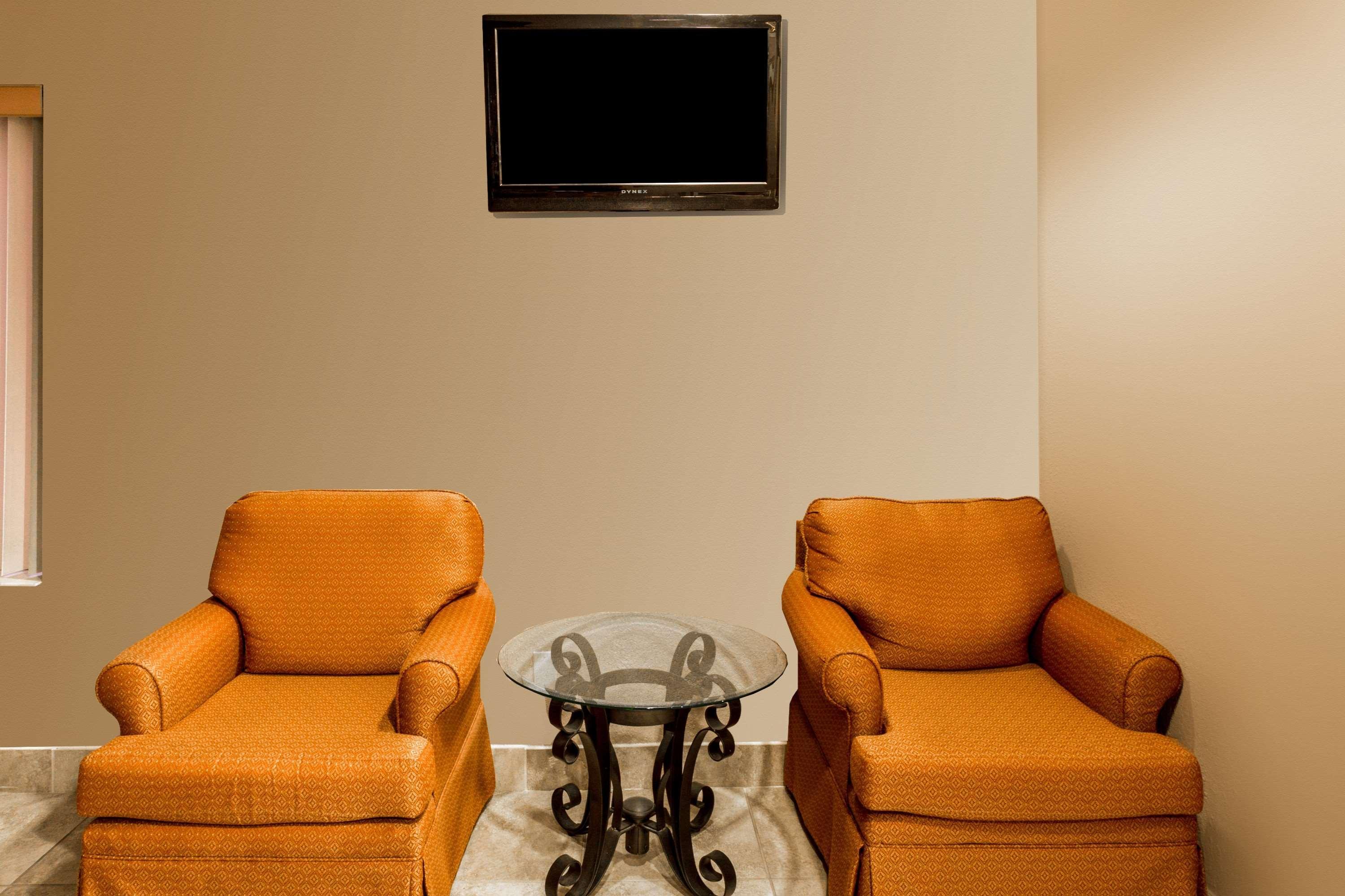 Super 8 By Wyndham Frankfort In Zewnętrze zdjęcie